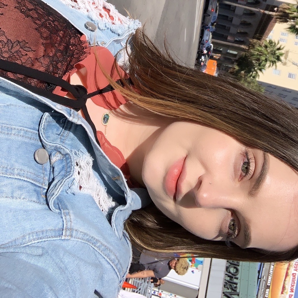 Meet your Posher, Kat